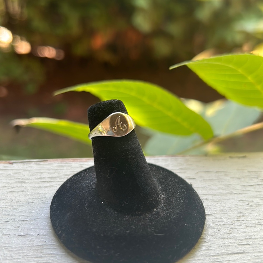 VINTAGE Sterling Silver signet ring “A” initial ring size 4